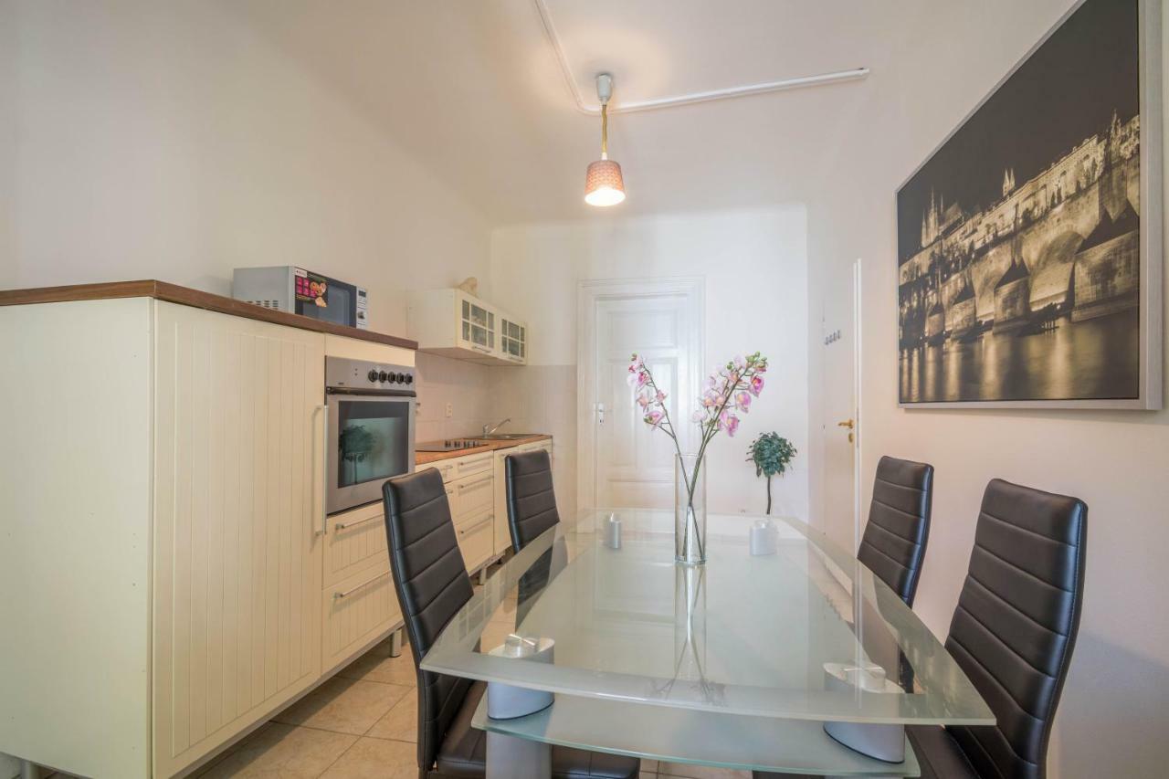 Chest Design Apartments 布拉格 外观 照片